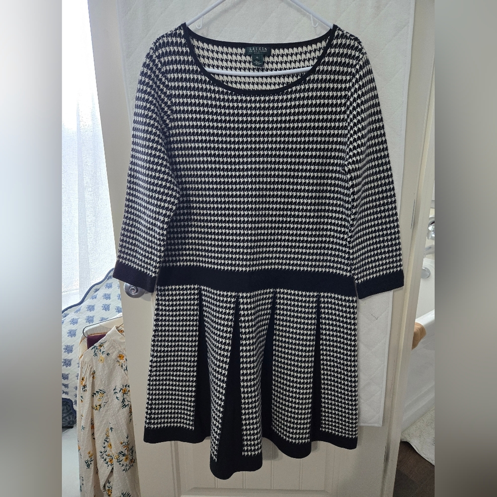 Lauren Black and White Houndstooth 3/4 Sleeve Sweater Dress
